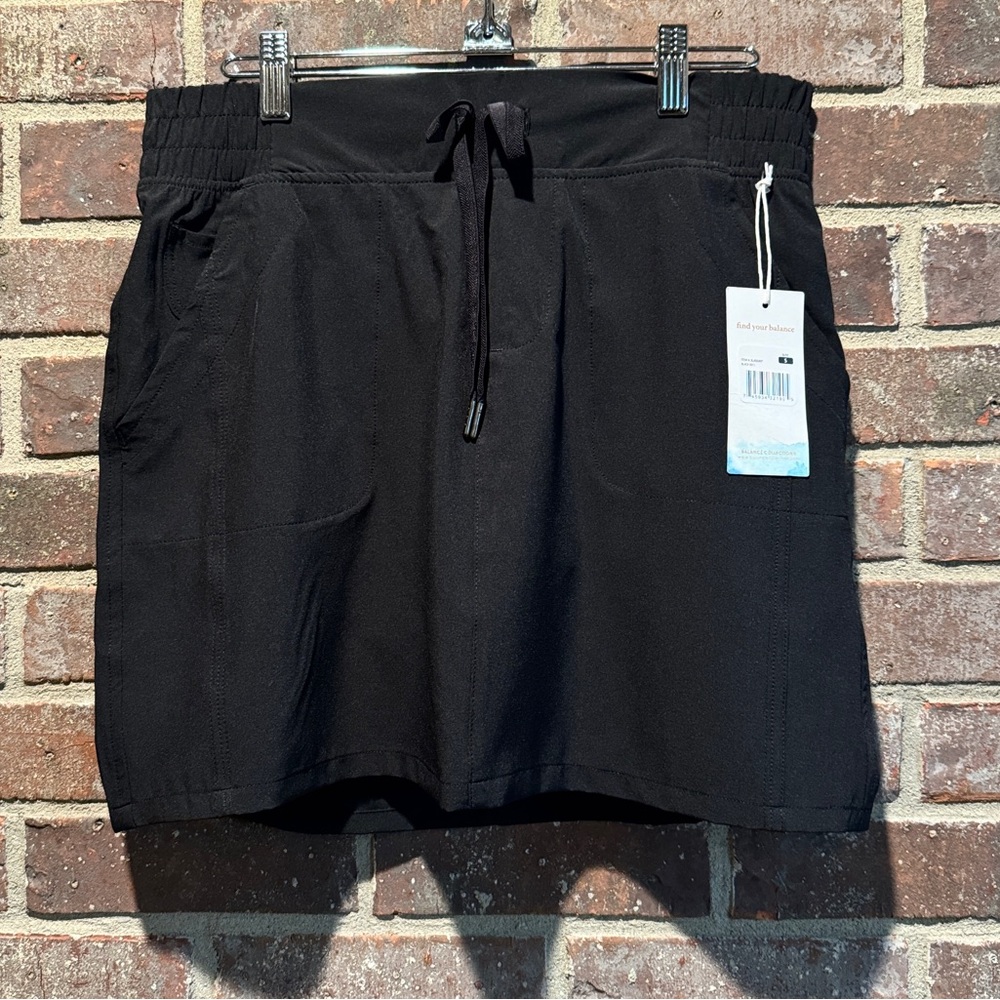 NWT Find Your Balance Collection Skorts Women’s Small Black Kira Skirt